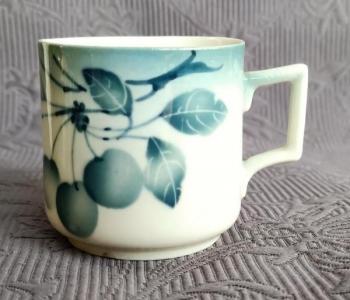 Porcelain Mug - 1930 Porcelain Mug - 1930