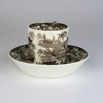 Cup and Saucer - stoneware - Wedgwood - 1850